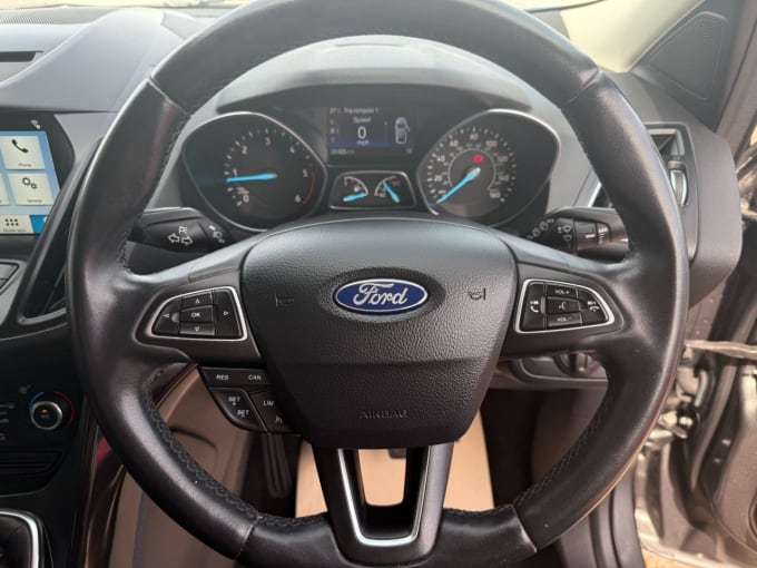 2025 Ford Kuga