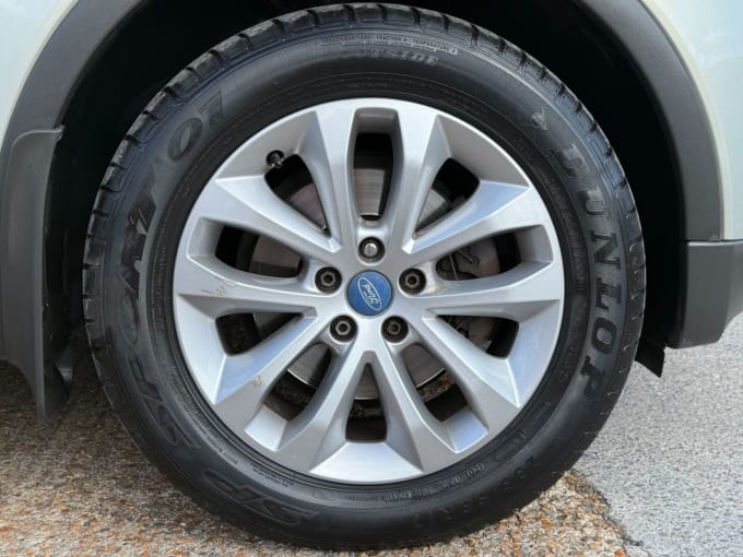 2025 Ford Kuga