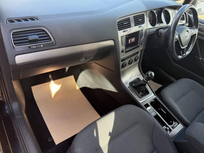 2025 Volkswagen Golf