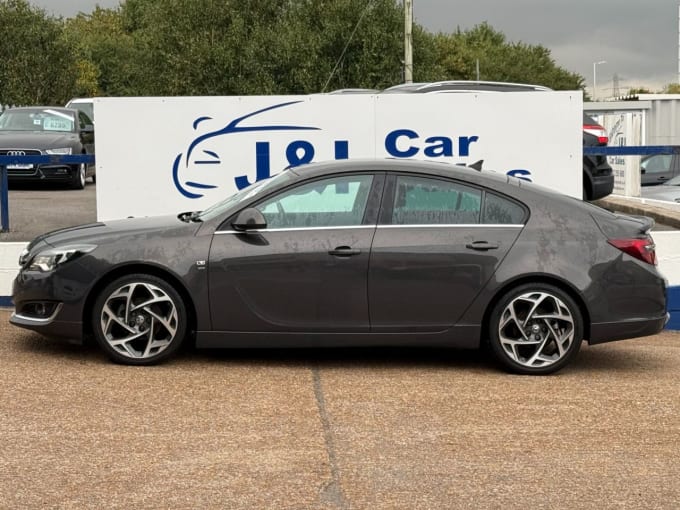 2025 Vauxhall Insignia