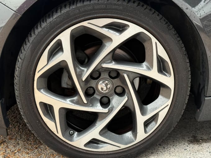2025 Vauxhall Insignia