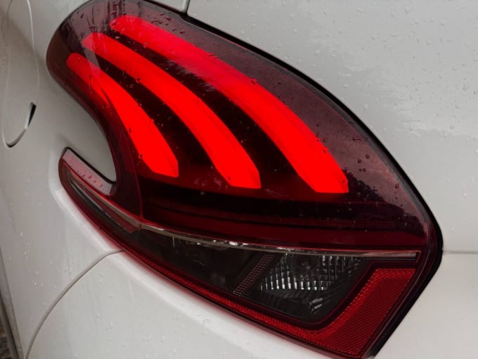 2016 Peugeot 208