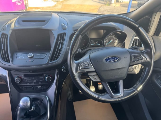 2025 Ford Kuga