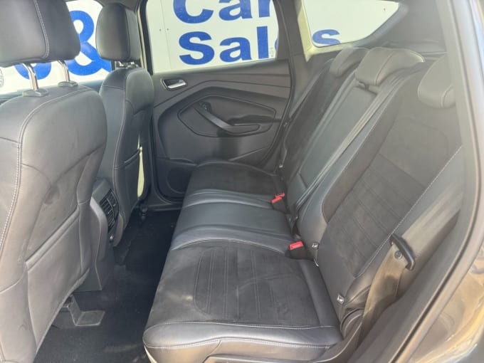 2025 Ford Kuga