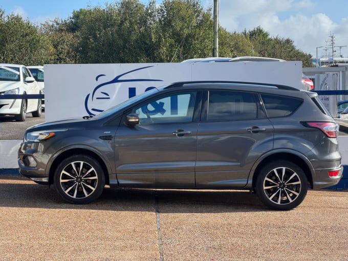 2025 Ford Kuga