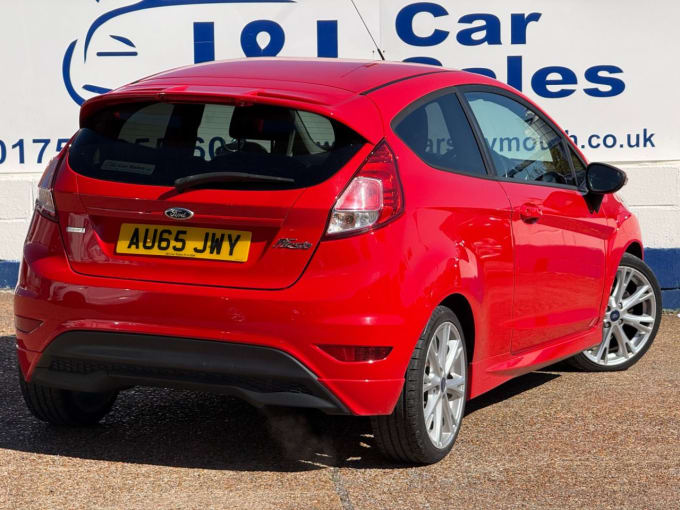 2015 Ford Fiesta