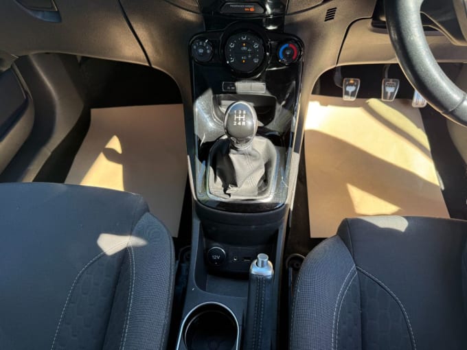 2015 Ford Fiesta