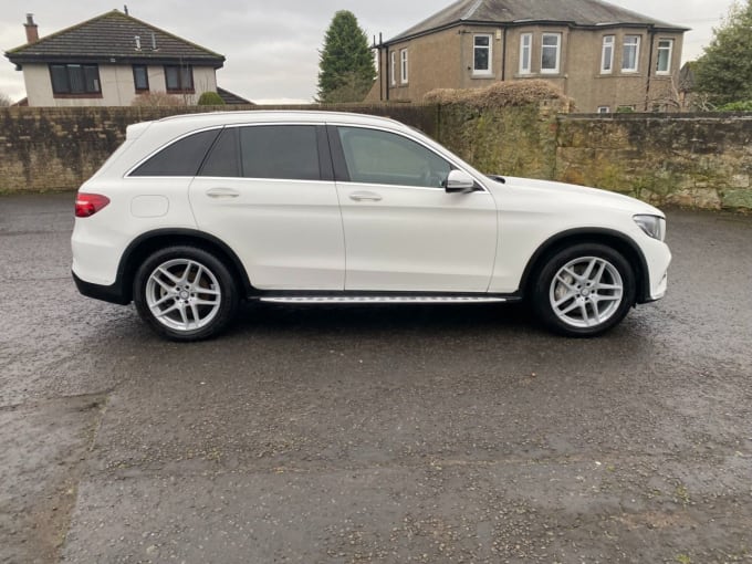 2025 Mercedes-benz Glc