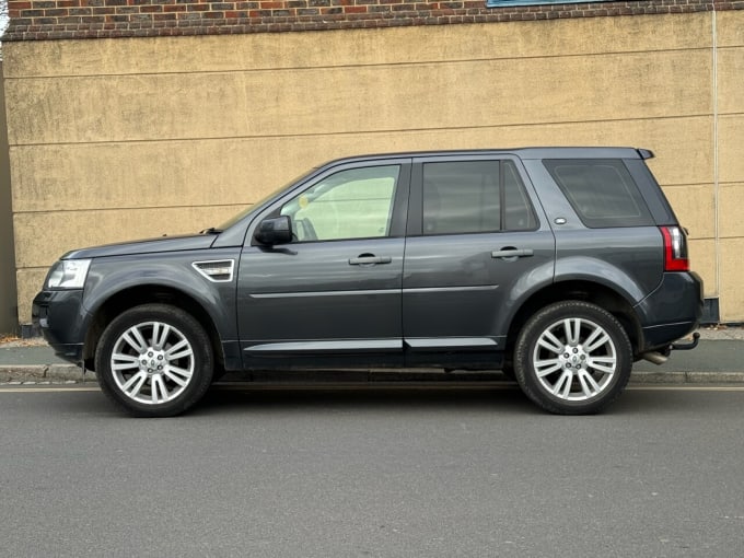 2025 Land Rover Freelander 2