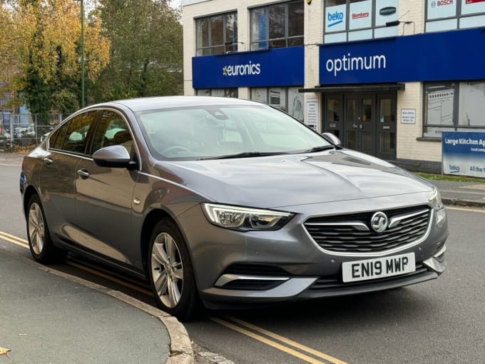 2025 Vauxhall Insignia