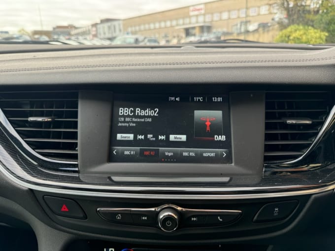 2025 Vauxhall Insignia