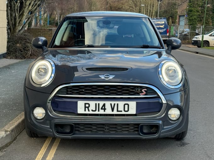 2025 Mini Hatch