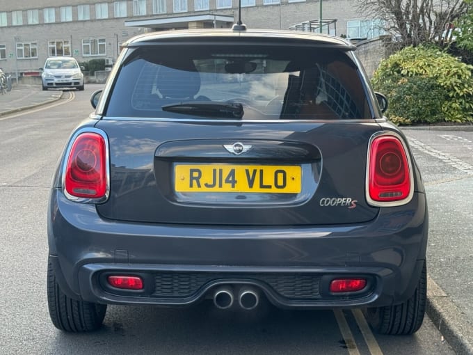 2025 Mini Hatch