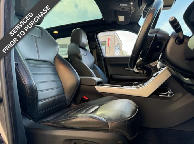 2025 Land Rover Range Rover Evoque