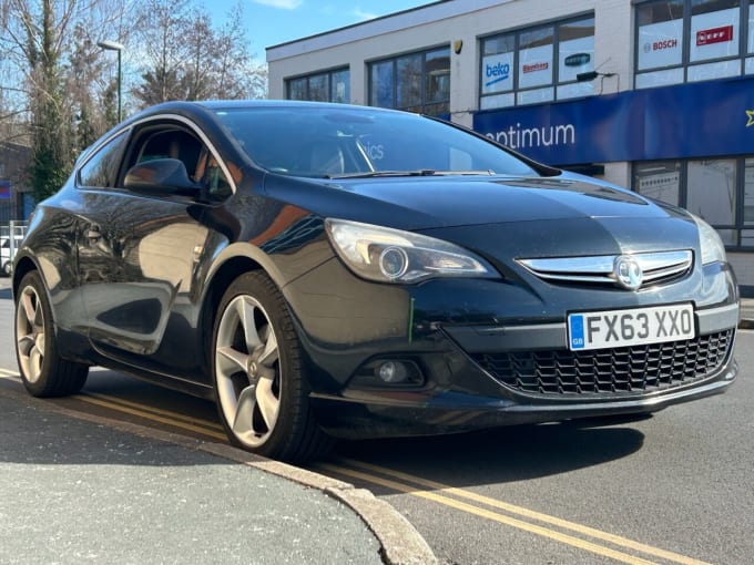 2025 Vauxhall Astra Gtc