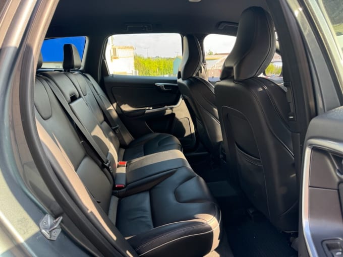2025 Volvo Xc60