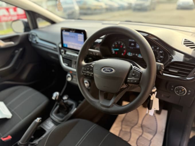 2025 Ford Fiesta