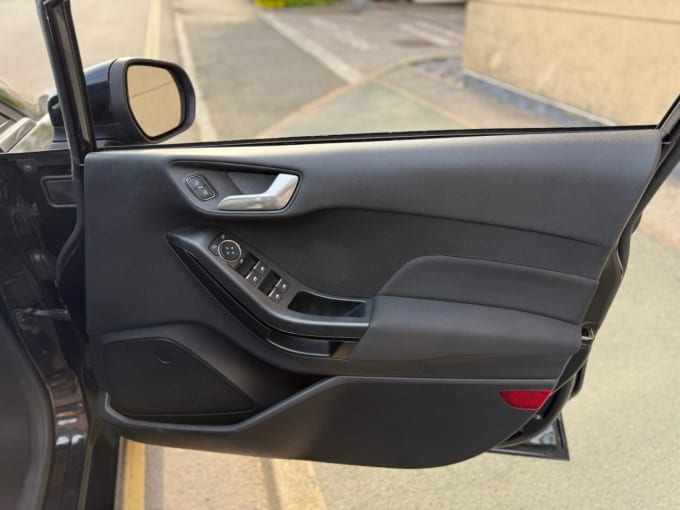 2025 Ford Fiesta