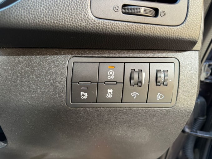 2025 Kia Venga