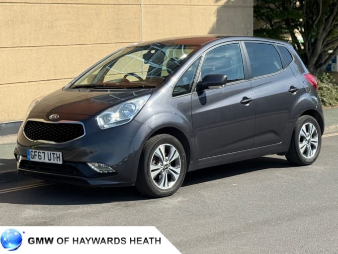 2025 Kia Venga