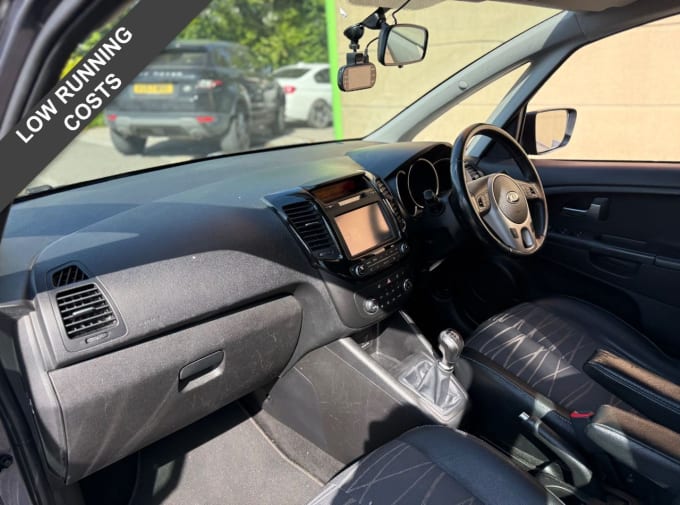 2025 Kia Venga