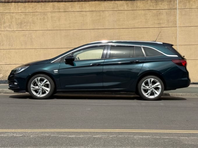 2025 Vauxhall Astra