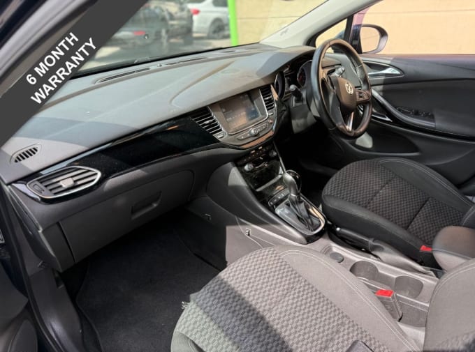 2025 Vauxhall Astra
