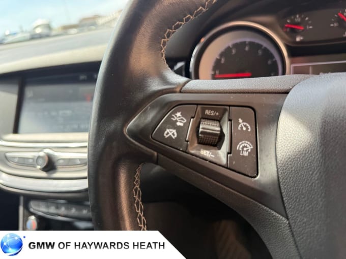 2025 Vauxhall Astra