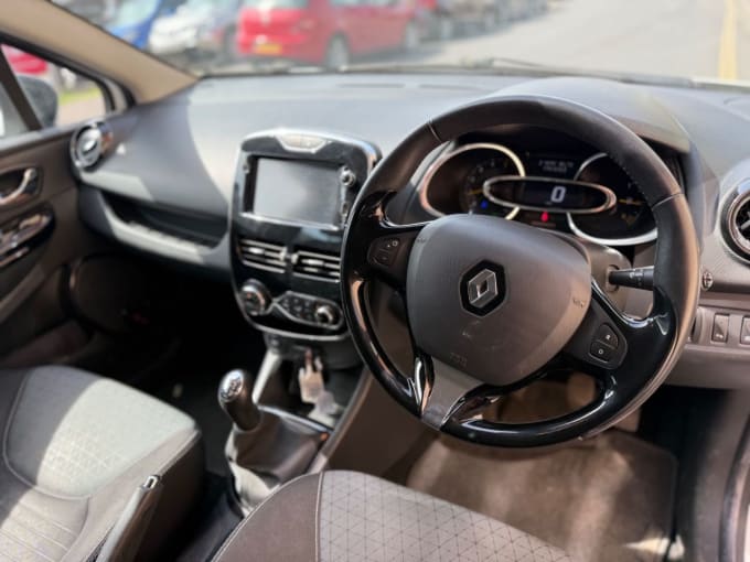2025 Renault Clio
