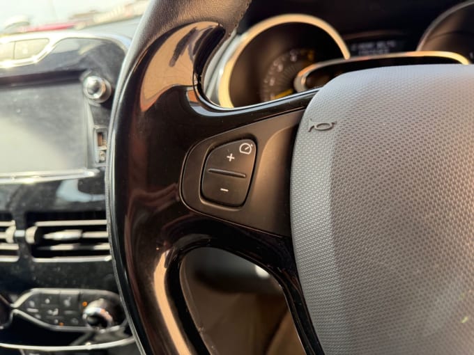 2025 Renault Clio