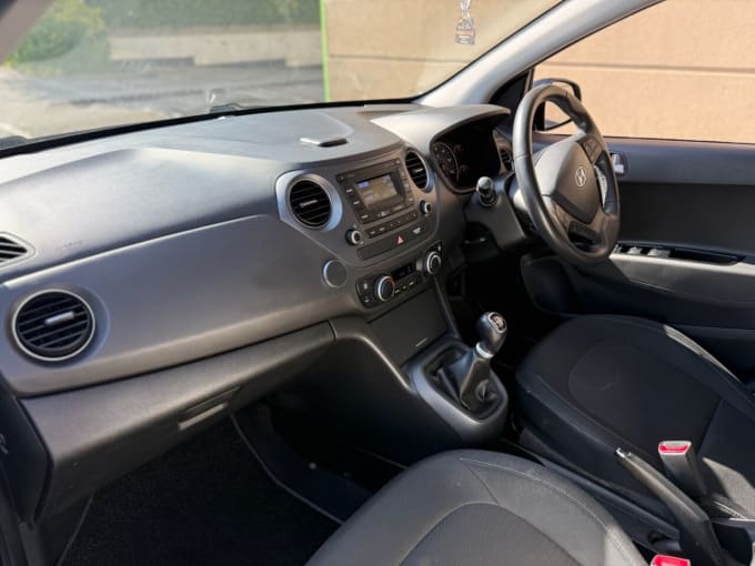 2025 Hyundai I10