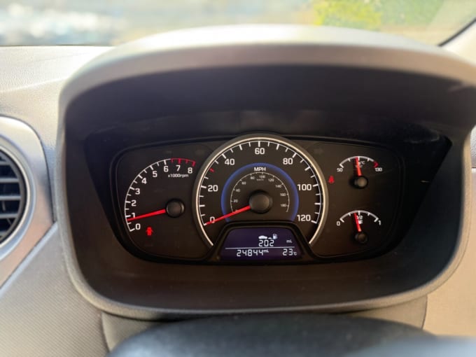 2025 Hyundai I10