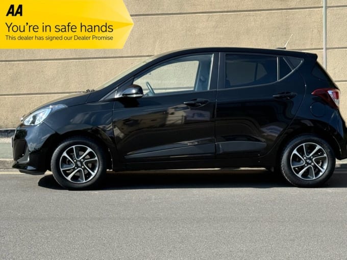 2025 Hyundai I10