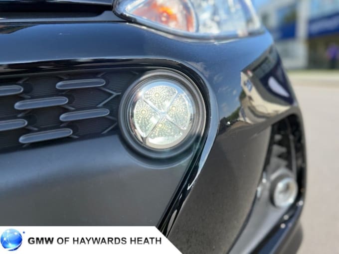 2025 Hyundai I10