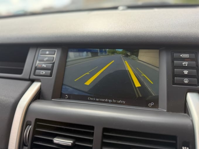 2025 Land Rover Discovery Sport