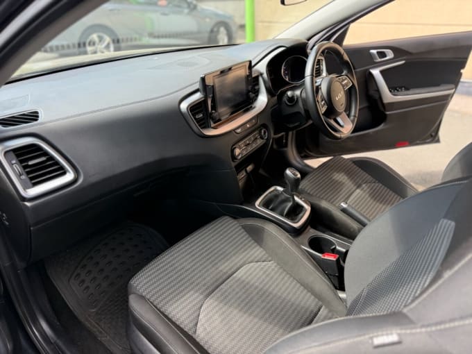2025 Kia Xceed