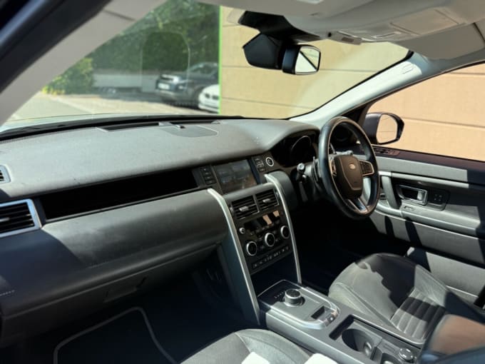 2025 Land Rover Discovery Sport