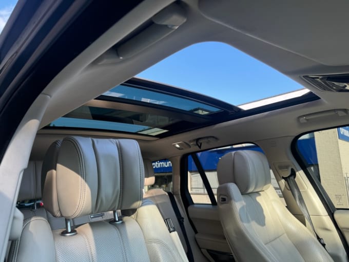2025 Land Rover Range Rover