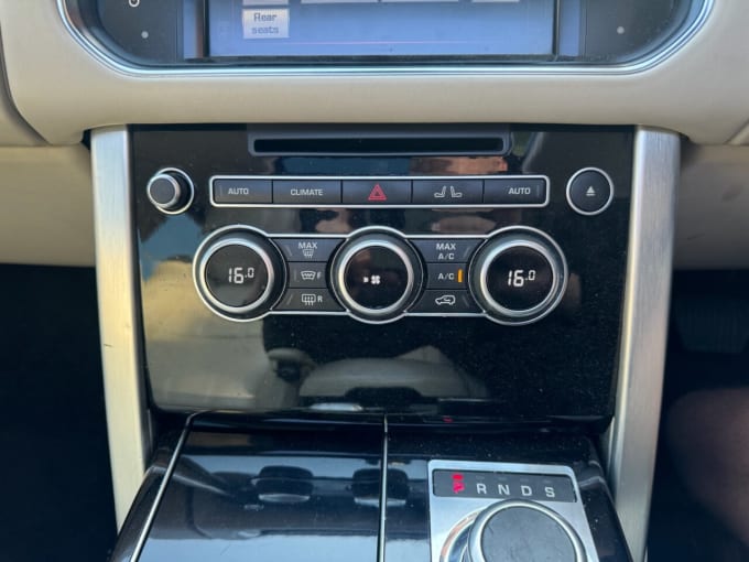 2025 Land Rover Range Rover