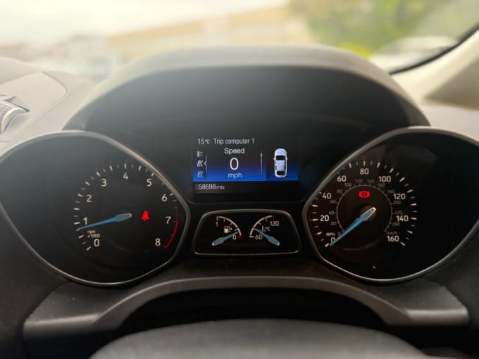 2025 Ford C-max