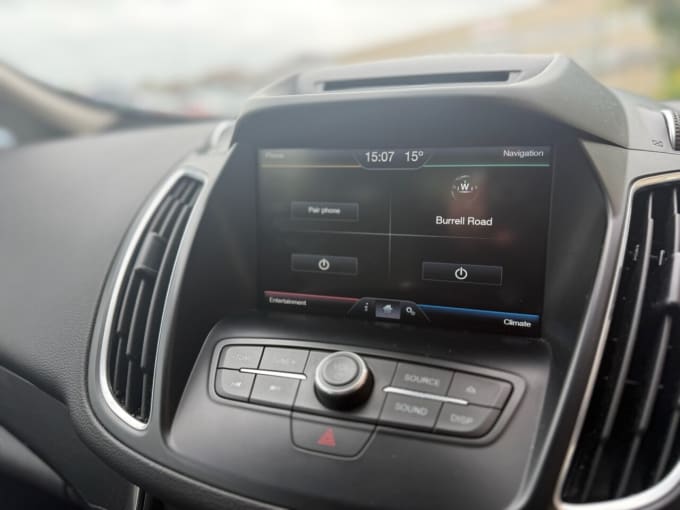 2025 Ford C-max