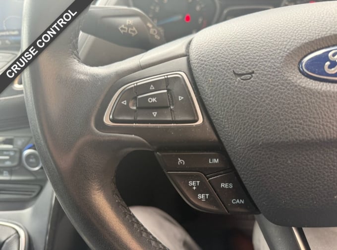 2025 Ford C-max