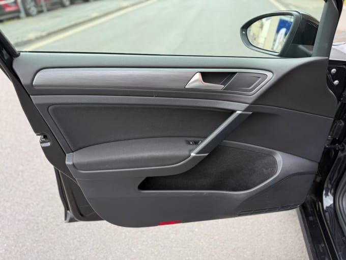 2025 Volkswagen E-golf