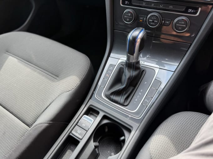 2025 Volkswagen E-golf