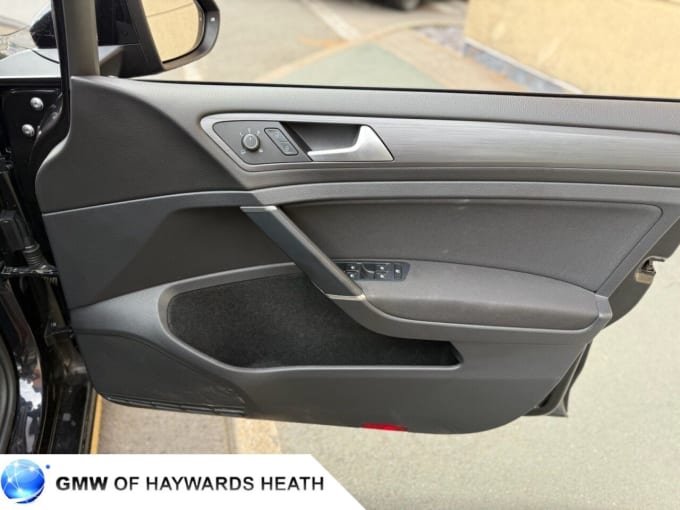 2025 Volkswagen E-golf