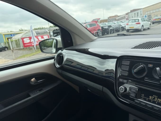 2025 Volkswagen Up!