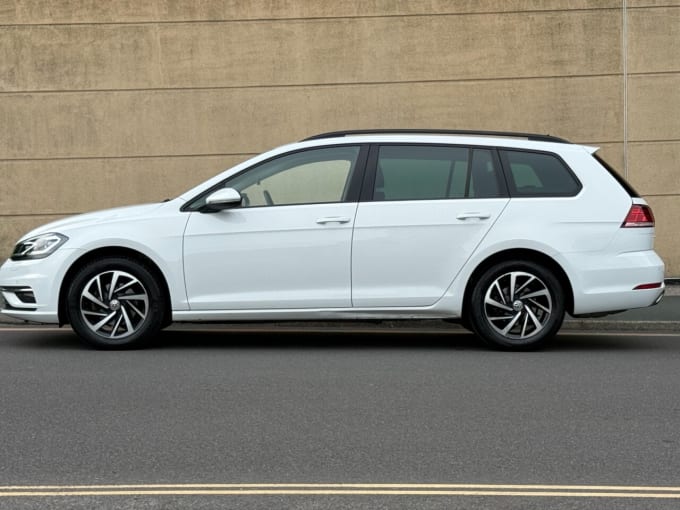 2025 Volkswagen Golf