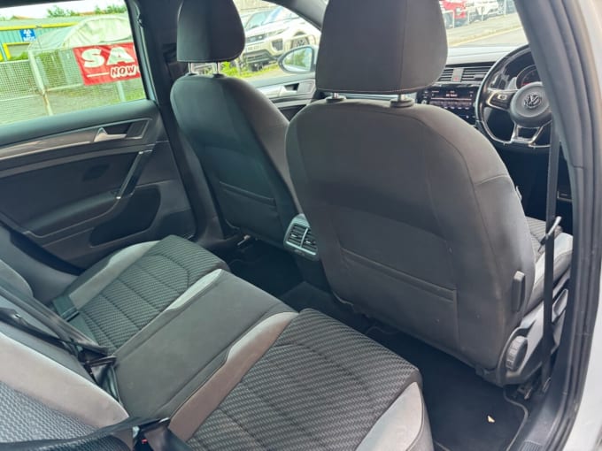 2025 Volkswagen Golf