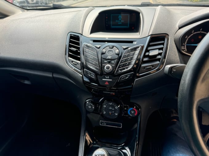 2025 Ford Fiesta