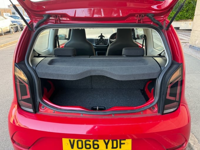 2025 Volkswagen Up!